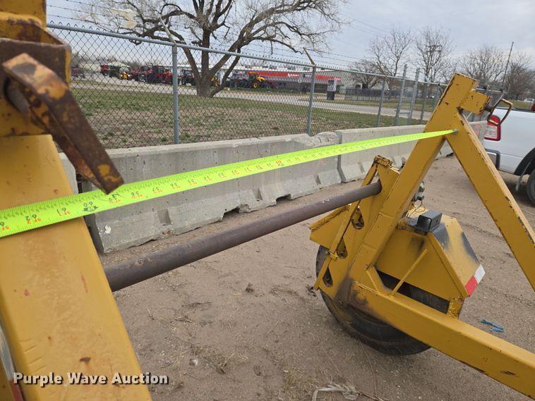 image for item EN8783 1980 Wheeler Reeler reel trailer