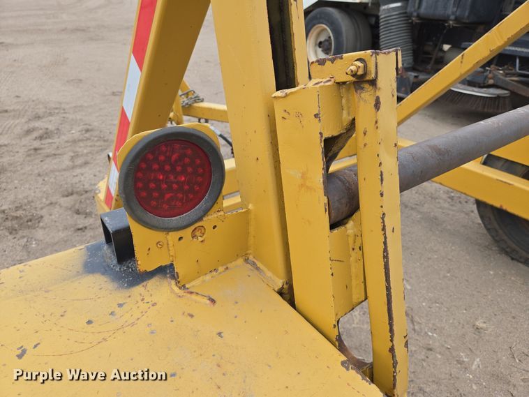 image for item EN8783 1980 Wheeler Reeler reel trailer