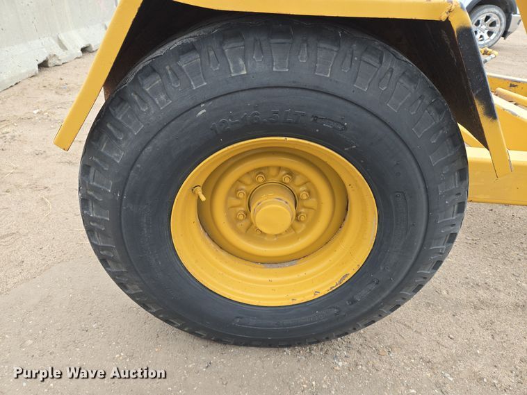 image for item EN8783 1980 Wheeler Reeler reel trailer