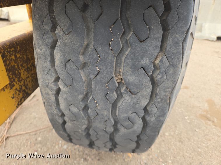 image for item EN8783 1980 Wheeler Reeler reel trailer