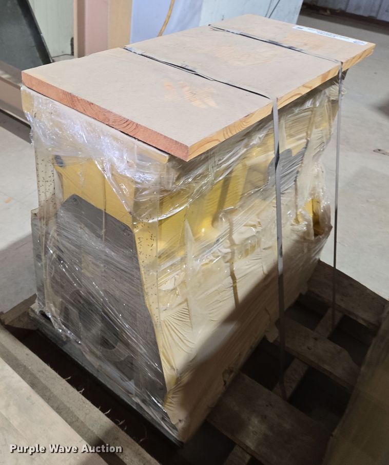 image for item EN8792 Caterpillar  3304 engine block