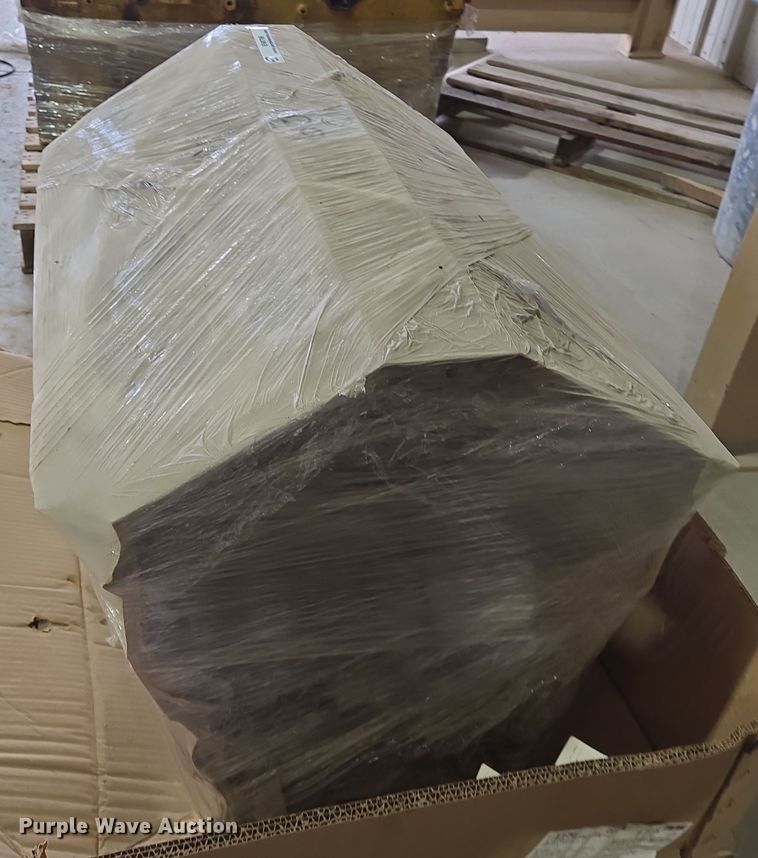 image for item EN8796 Caterpillar  3408 engine block