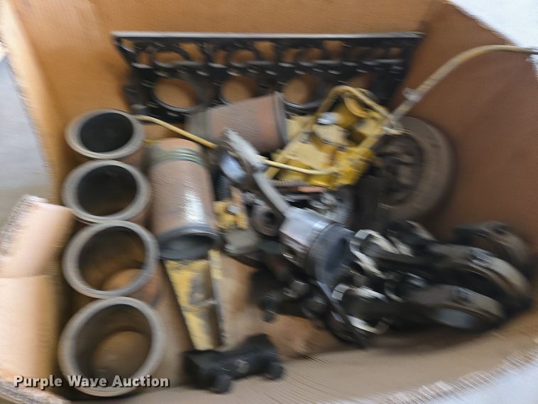 image for item EN8796 Caterpillar  3408 engine block