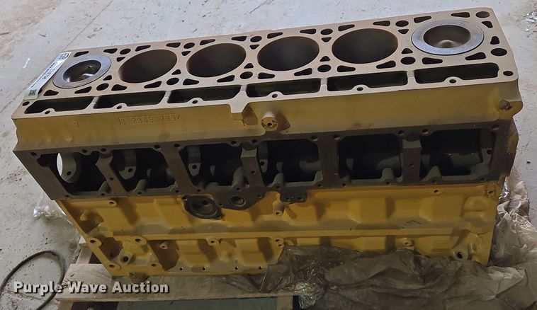 image for item EN8798 Caterpillar 3116 engine block