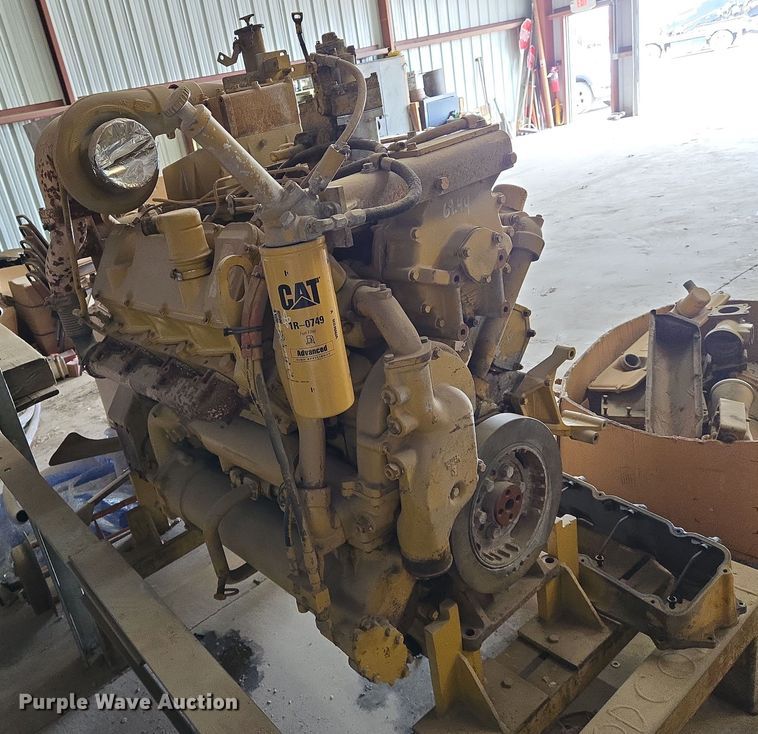 image for item EN8803 Caterpillar  engine