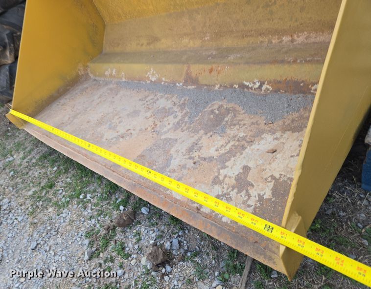 image for item EN8833 Forklift attachments