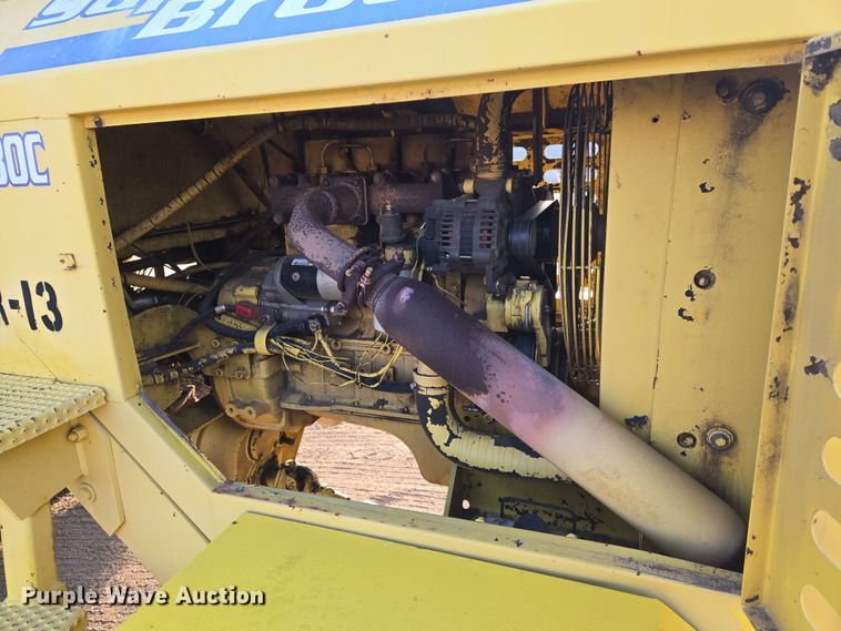 image for item EN8853 2004 Superior Broom DT80 broom