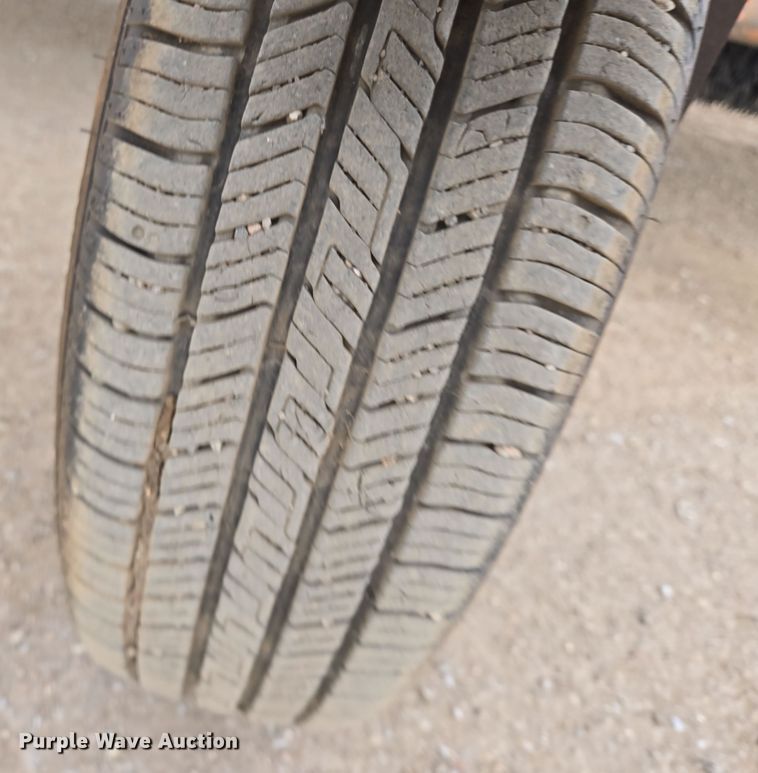 image for item EN8854 2001 Broce BB 250-B broom