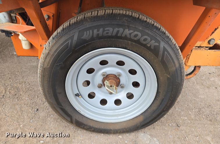 image for item EN8854 2001 Broce BB 250-B broom