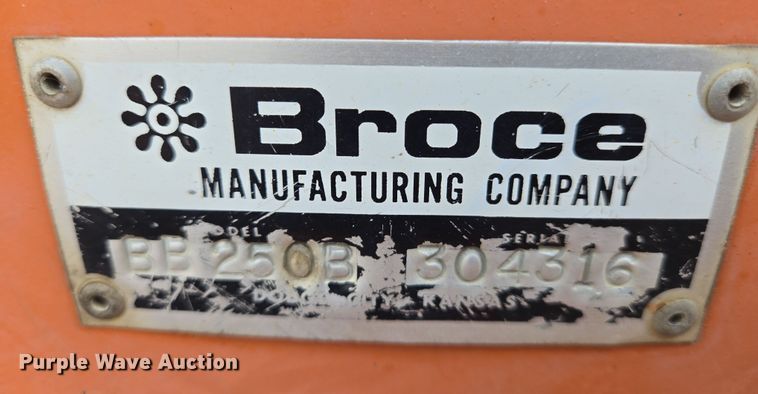 image for item EN8854 2001 Broce BB 250-B broom