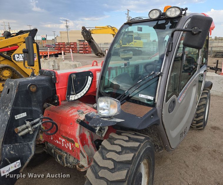 image for item EN8855 2015 Manitou MT625 telehandler