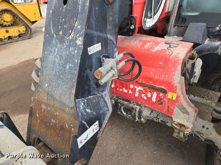 image for item EN8855 2015 Manitou MT625 telehandler