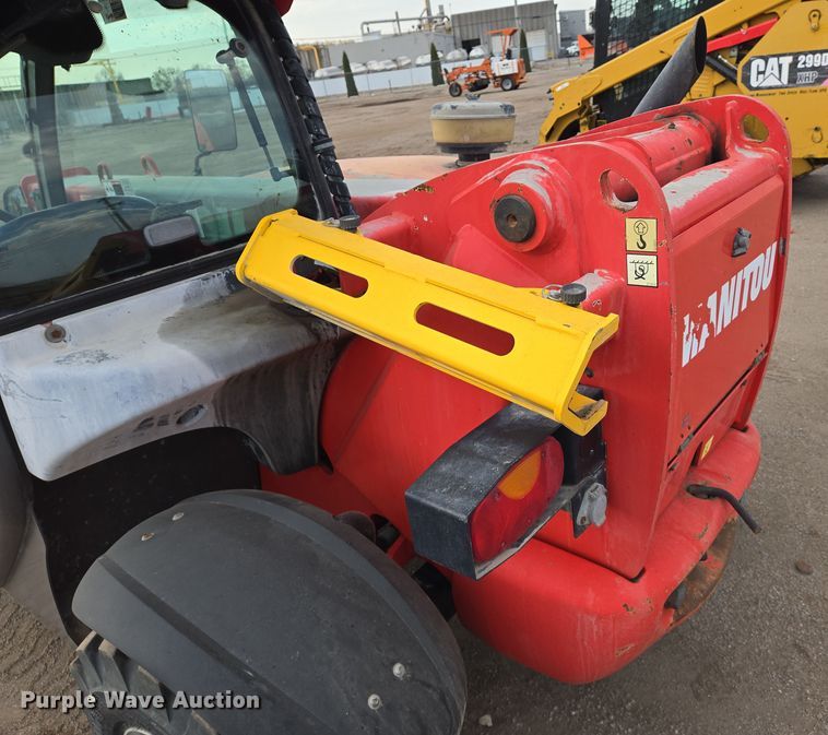 image for item EN8855 2015 Manitou MT625 telehandler