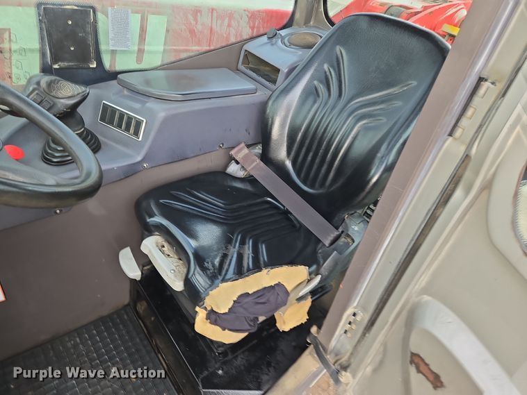 image for item EN8855 2015 Manitou MT625 telehandler