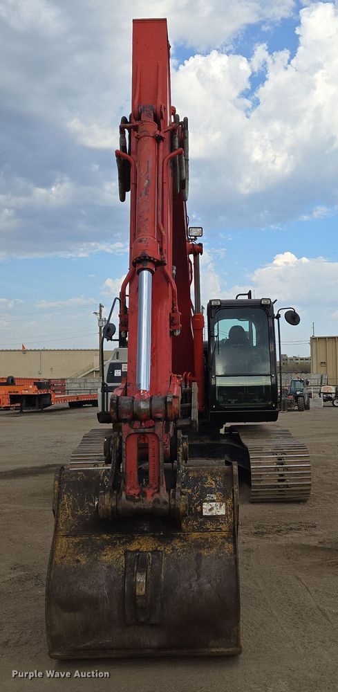 image for item EN8856 2018 Link-Belt 210X4 excavator