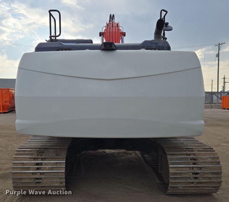 image for item EN8856 2018 Link-Belt 210X4 excavator