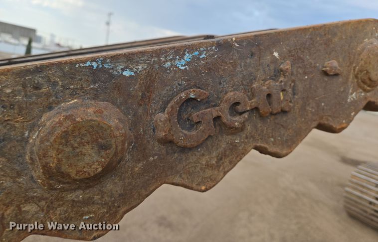 image for item EN8856 2018 Link-Belt 210X4 excavator