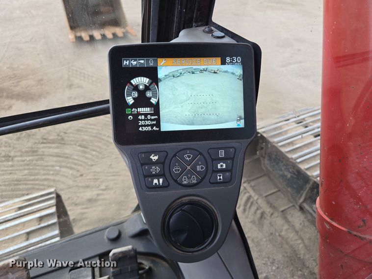 image for item EN8856 2018 Link-Belt 210X4 excavator