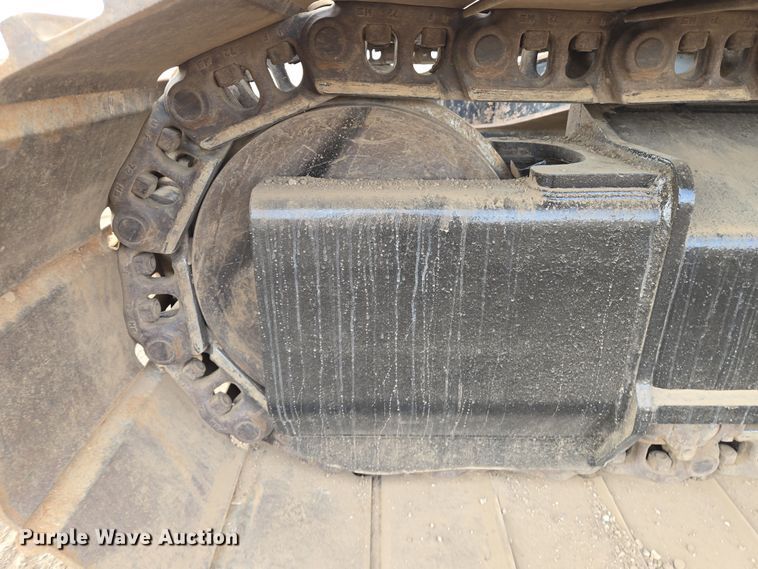 image for item EN8856 2018 Link-Belt 210X4 excavator