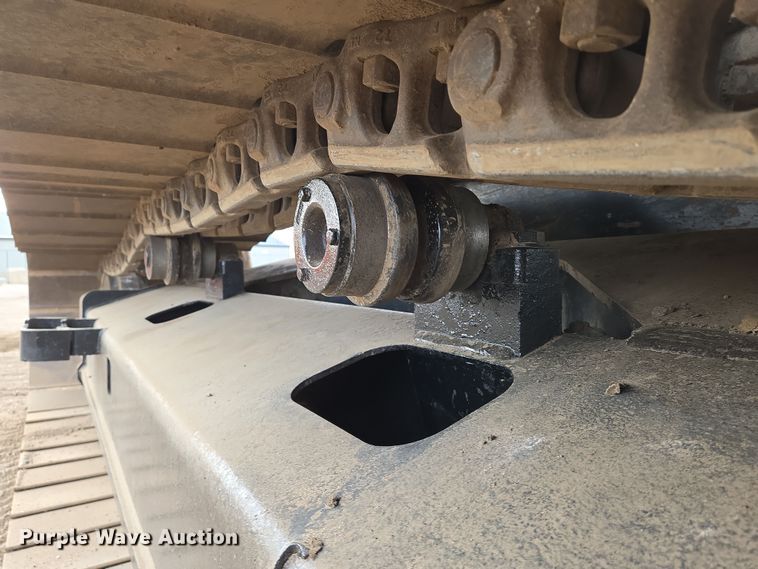 image for item EN8856 2018 Link-Belt 210X4 excavator