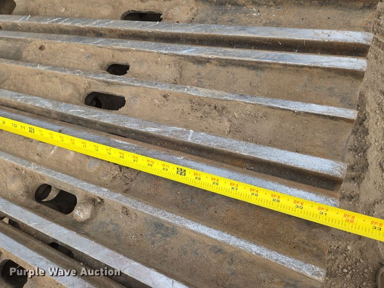 image for item EN8856 2018 Link-Belt 210X4 excavator