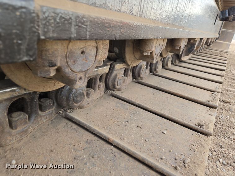 image for item EN8856 2018 Link-Belt 210X4 excavator