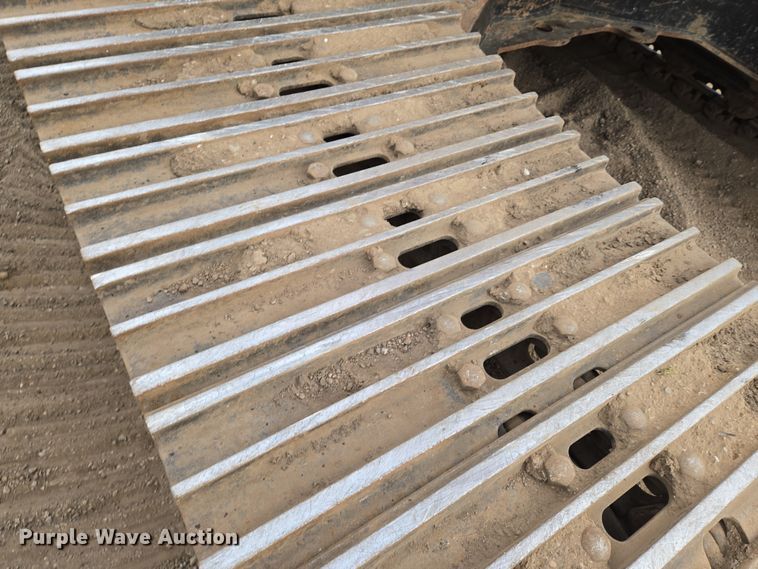 image for item EN8856 2018 Link-Belt 210X4 excavator