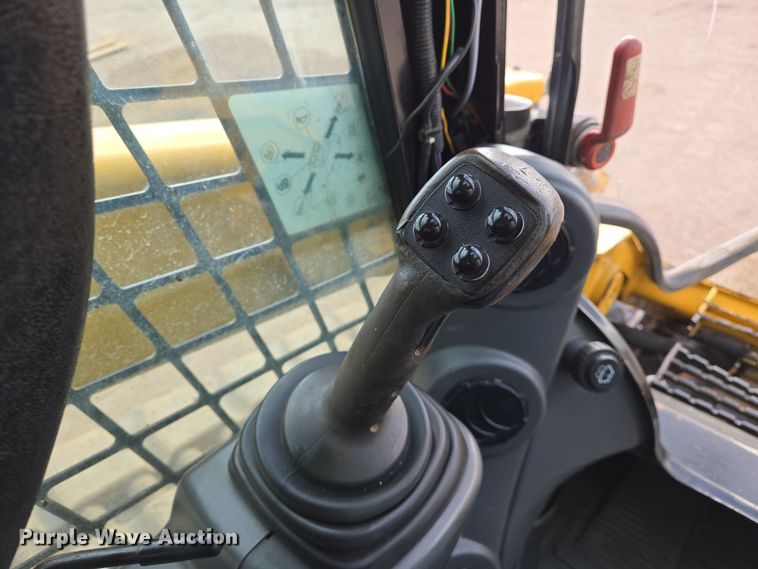 image for item EN8857 2017 Caterpillar 299D2 XHP tracked skid steer loader