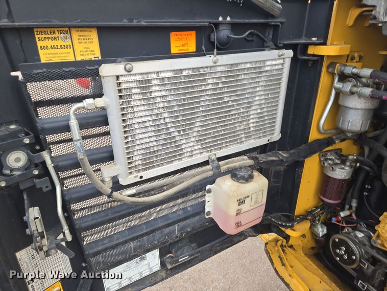 image for item EN8857 2017 Caterpillar 299D2 XHP tracked skid steer loader