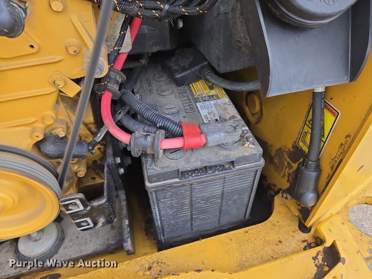 image for item EN8857 2017 Caterpillar 299D2 XHP tracked skid steer loader