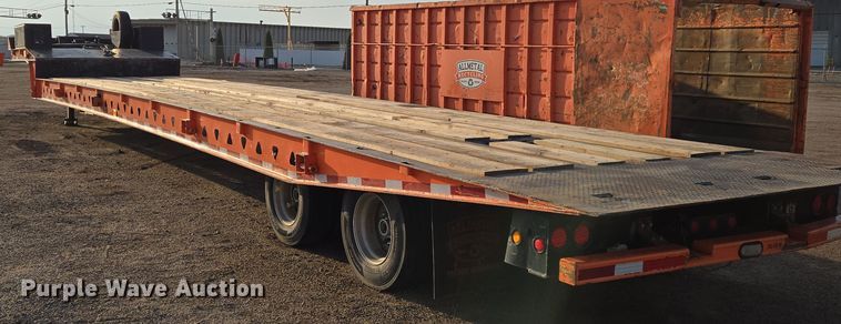 image for item EN8858 2009 Trail King TK70SA-532 equipment trailer