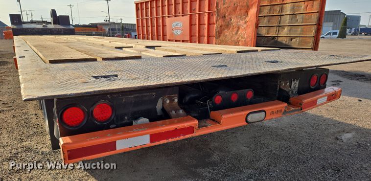 image for item EN8858 2009 Trail King TK70SA-532 equipment trailer