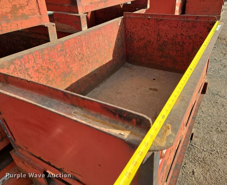 image for item EN8860 (10) job boxes