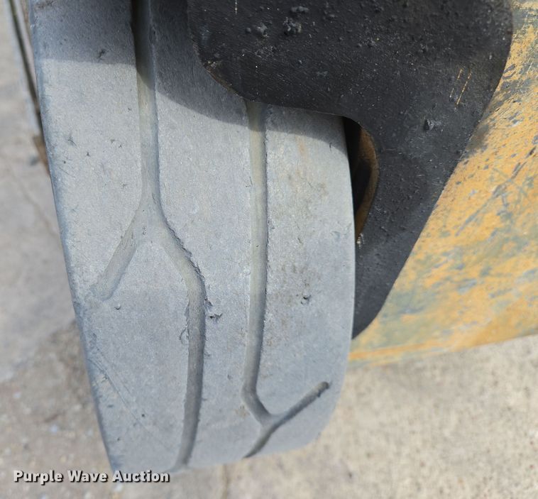 image for item EN8862 2019 Skyjack SJIII 3219 scissor lift