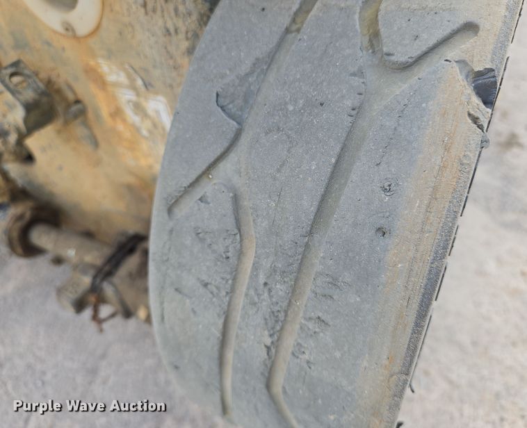 image for item EN8862 2019 Skyjack SJIII 3219 scissor lift