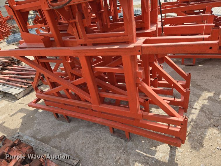 image for item EN8863 Scaffolding