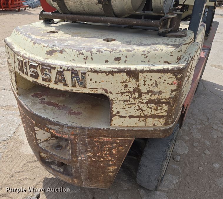image for item EN8864 Nissan Optimum 50 forklift