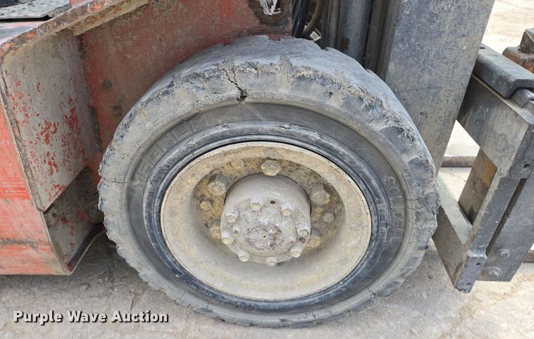 image for item EN8864 Nissan Optimum 50 forklift
