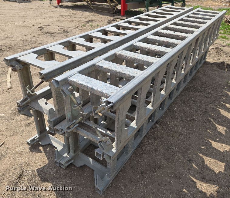 image for item EN8867 M2 hydro-mobile scaffold