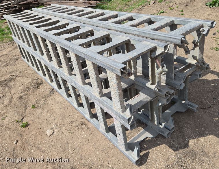 image for item EN8867 M2 hydro-mobile scaffold