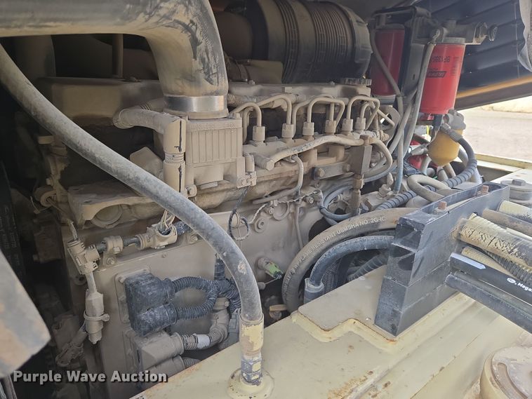 image for item EN8869 2006 Ingersoll Rand DD158 HFA double drum vibratory roller