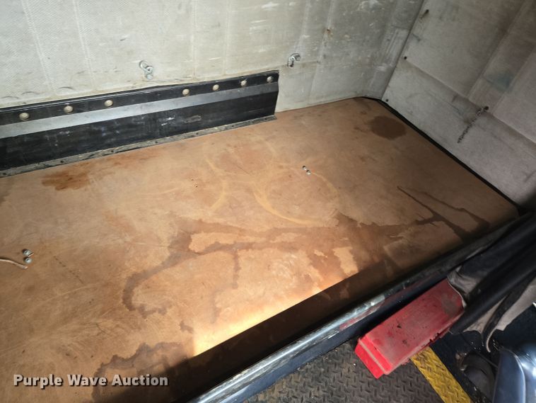 image for item EN8870 1994 Freightliner FLD120 semi truck