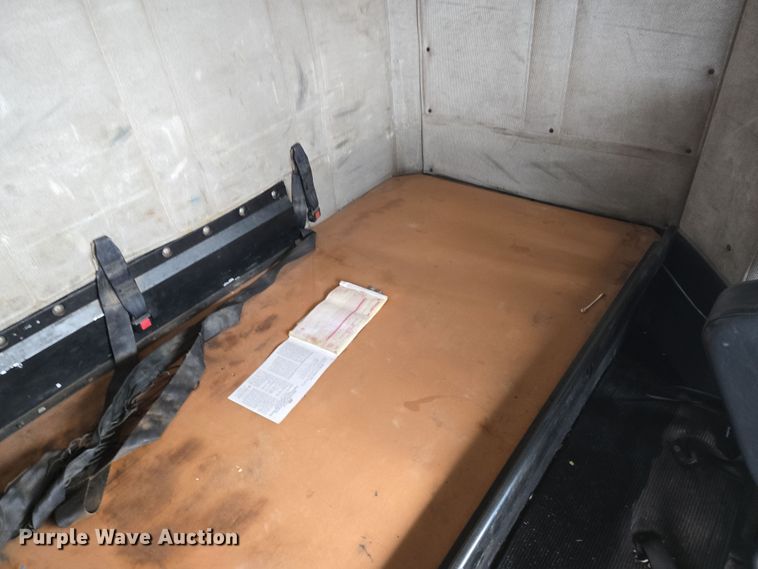 image for item EN8871 1994 Freightliner FLD120 semi truck