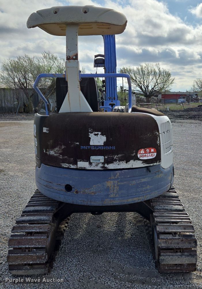 image for item EO0629 Mitsubishi MM30CR mini excavator