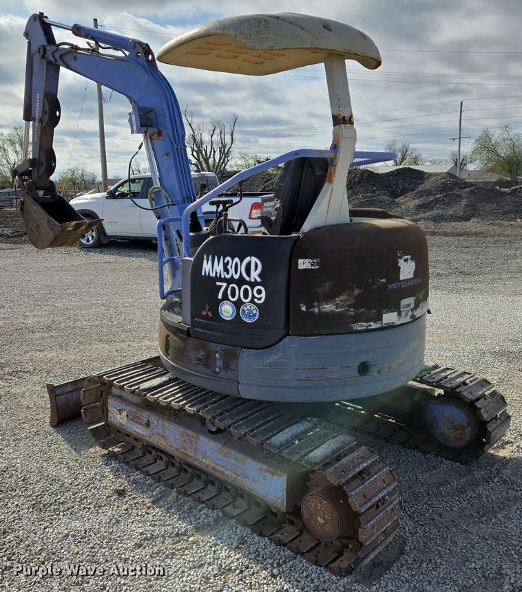 image for item EO0629 Mitsubishi MM30CR mini excavator