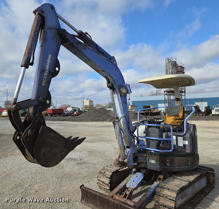 image for item EO0629 Mitsubishi MM30CR mini excavator