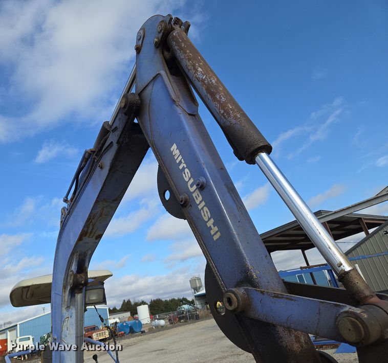 image for item EO0629 Mitsubishi MM30CR mini excavator