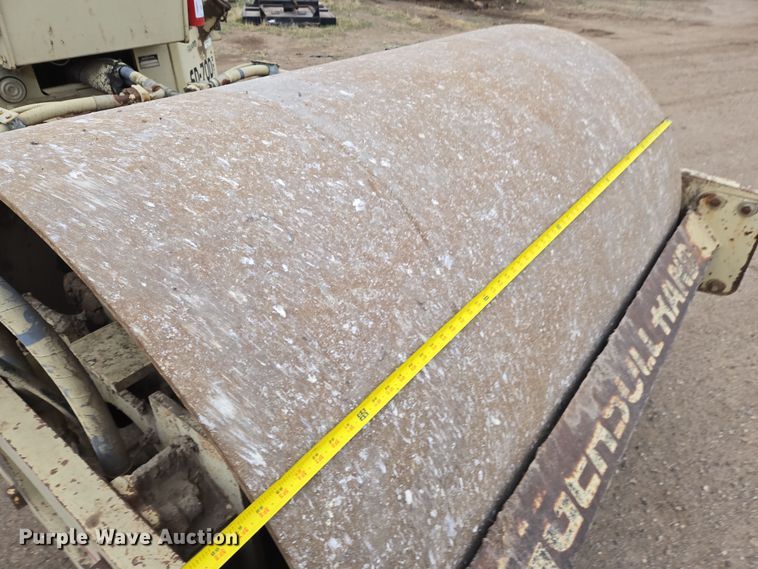 image for item EO0636 1992 Ingersoll Rand SD-70D single drum vibratory roller