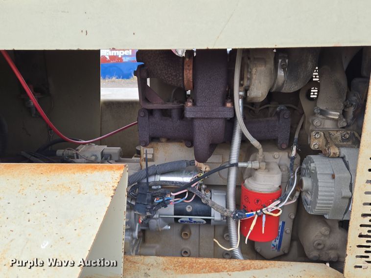 image for item EO0636 1992 Ingersoll Rand SD-70D single drum vibratory roller