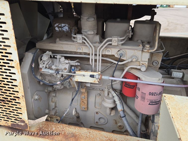 image for item EO0636 1992 Ingersoll Rand SD-70D single drum vibratory roller